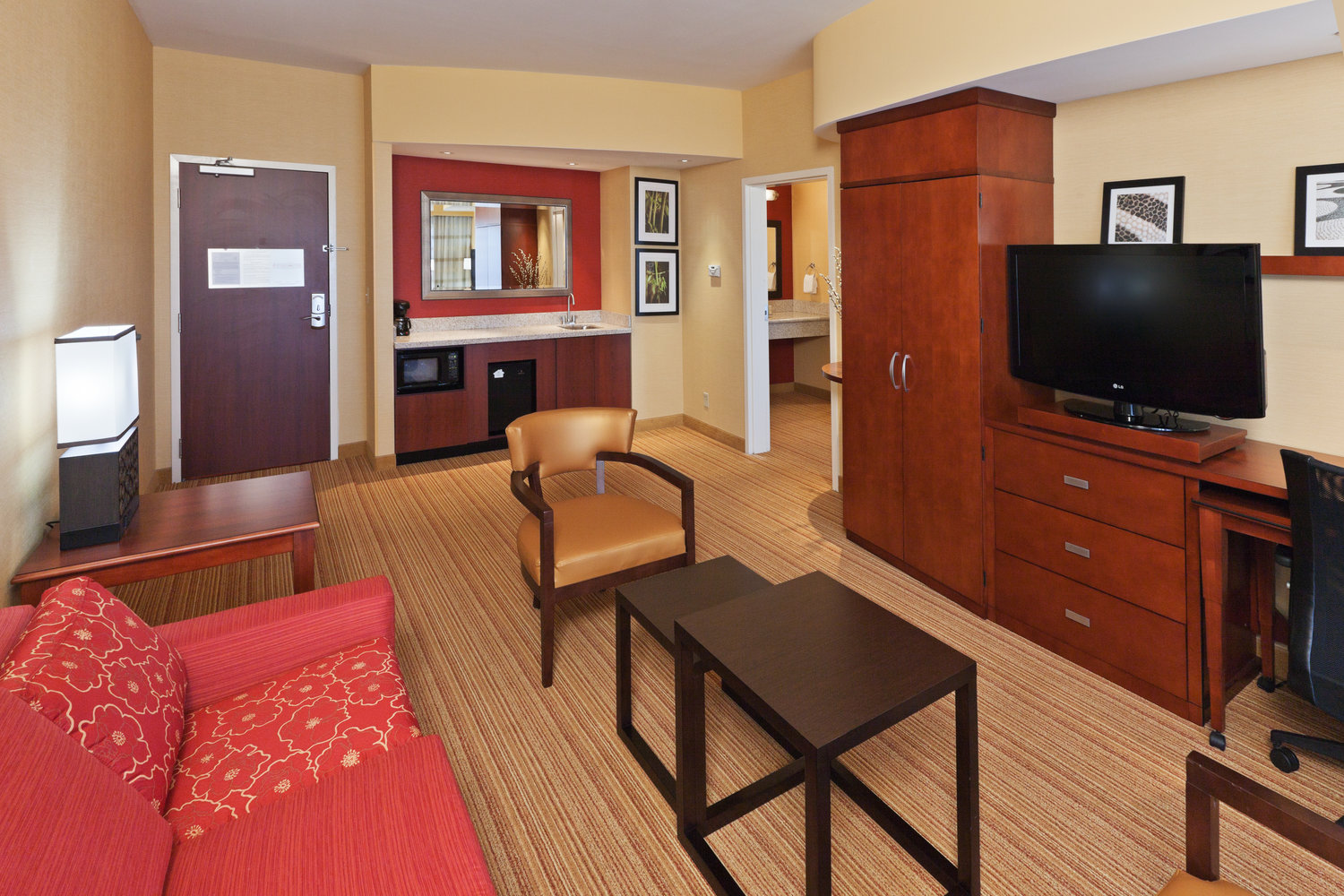 Courtyard By Marriott LHM Hotel in Tulsa on 71st Street